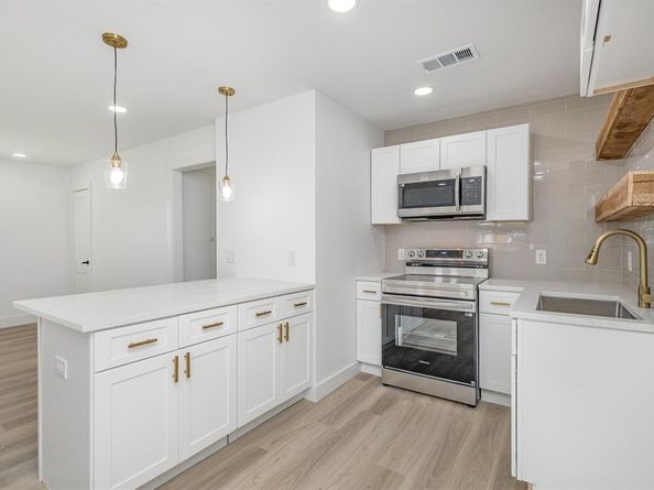 2730  San Diego Drive , Dallas Texas 75228