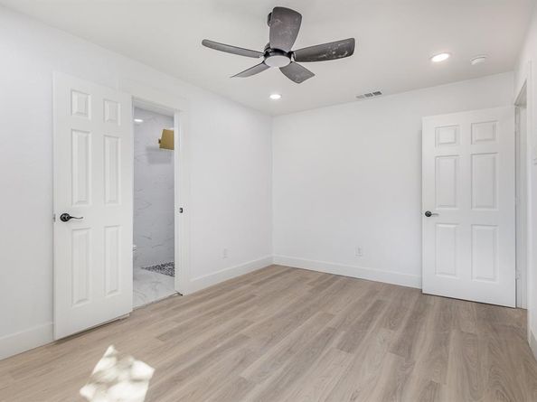 2730  San Diego Drive , Dallas Texas 75228