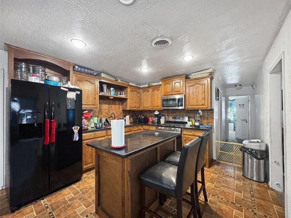 9537  Highfield Drive , Dallas Texas 75227