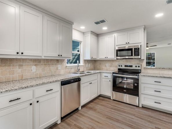 4101  Valentine Street , Fort Worth Texas 76107
