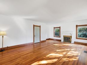 2044 W Oak Street , Denton Texas 76201