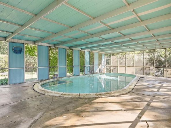 2044 W Oak Street , Denton Texas 76201