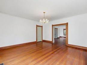 2044 W Oak Street , Denton Texas 76201