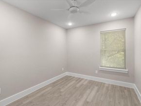 2640-2642  Hutchinson Street , Fort Worth Texas 76106
