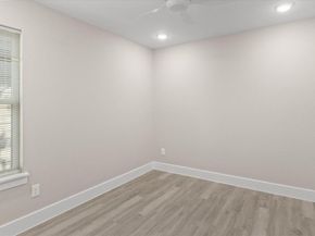 2640-2642  Hutchinson Street , Fort Worth Texas 76106