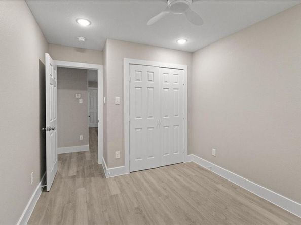 2640-2642  Hutchinson Street , Fort Worth Texas 76106