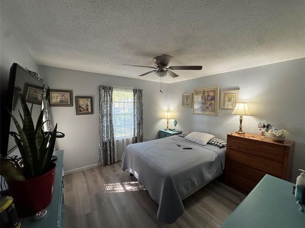 2649  Hillsboro Avenue , Dallas Texas 75228