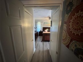 2649  Hillsboro Avenue , Dallas Texas 75228