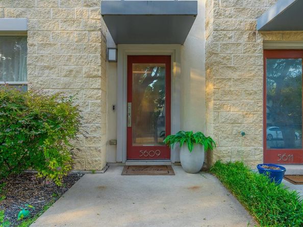5609  Lewis Street , Dallas Texas 75206