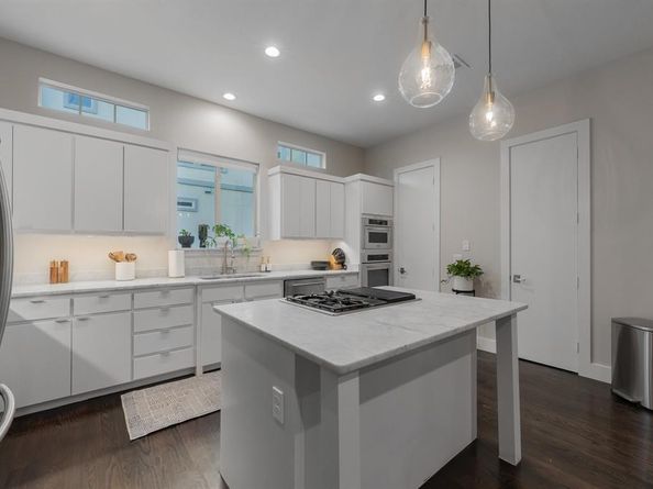 5609  Lewis Street , Dallas Texas 75206