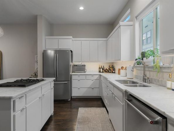 5609  Lewis Street , Dallas Texas 75206