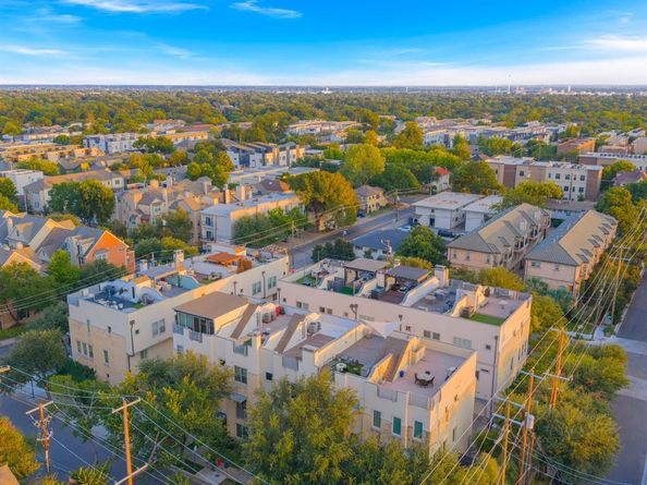 5609  Lewis Street , Dallas Texas 75206