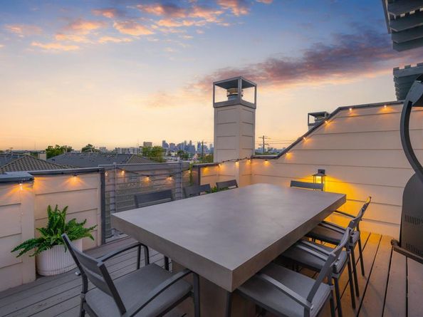 5609  Lewis Street , Dallas Texas 75206