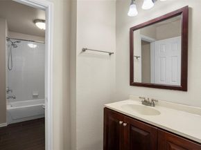 5009  Valleyside Drive , Fort Worth Texas 76123