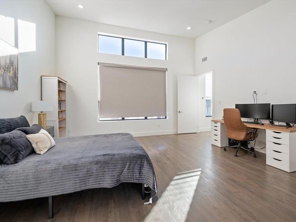 1848  Euclid Avenue  104, Dallas Texas 75206