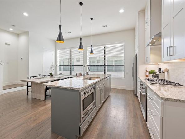 1848  Euclid Avenue  104, Dallas Texas 75206