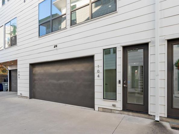 1848  Euclid Avenue  104, Dallas Texas 75206