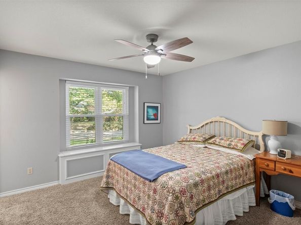 1512  Nettleton Drive , DeSoto Texas 75115