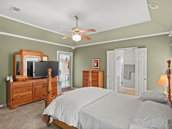 1512  Nettleton Drive , DeSoto Texas 75115