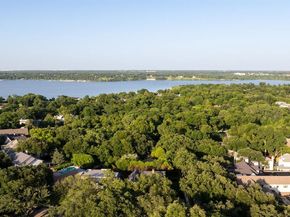 3944  Dalgreen Drive , Dallas Texas 75214