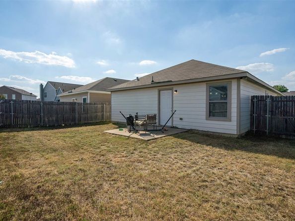 1609  Village Park Trail , Burleson Texas 76028