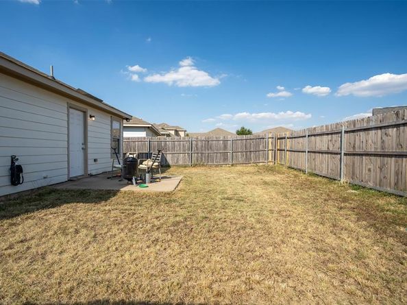 1609  Village Park Trail , Burleson Texas 76028