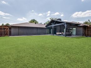 3895  Antigua Circle , Dallas Texas 75244