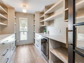 3895  Antigua Circle , Dallas Texas 75244