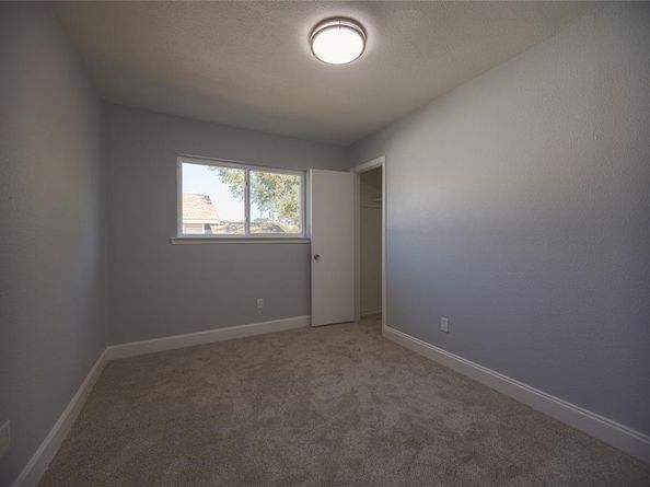 733  Intrepid Drive , Garland Texas 75043