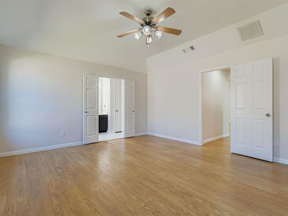 608  Piper Drive , Saginaw Texas 76179