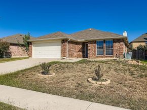 608  Piper Drive , Saginaw Texas 76179