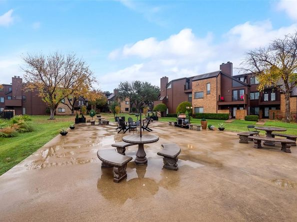 1700  Baird Farm Circle  1110, Arlington Texas 76006