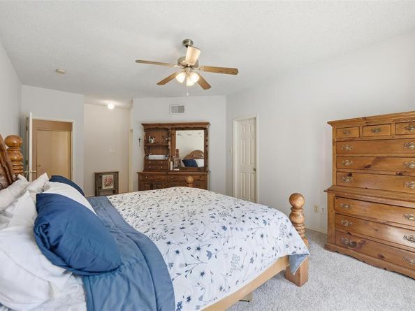 1164  Breezewood Drive , Lewisville Texas 75077