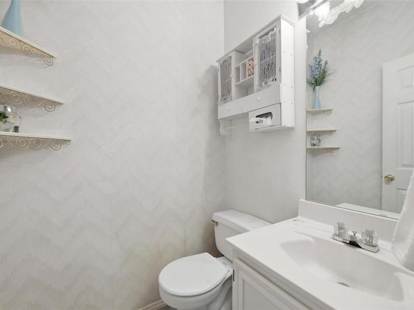 1164  Breezewood Drive , Lewisville Texas 75077