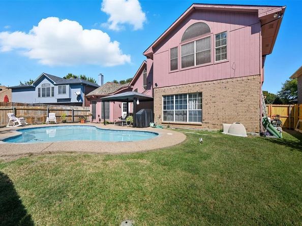 1164  Breezewood Drive , Lewisville Texas 75077