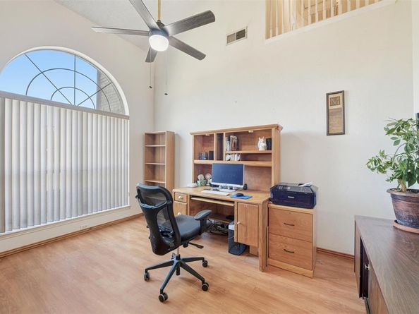 1164  Breezewood Drive , Lewisville Texas 75077