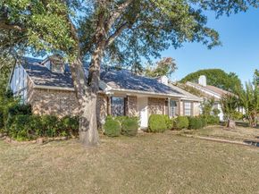 1109  Lesa Lane , Garland Texas 75042