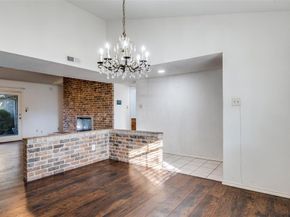 1109  Lesa Lane , Garland Texas 75042