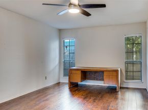 1109  Lesa Lane , Garland Texas 75042