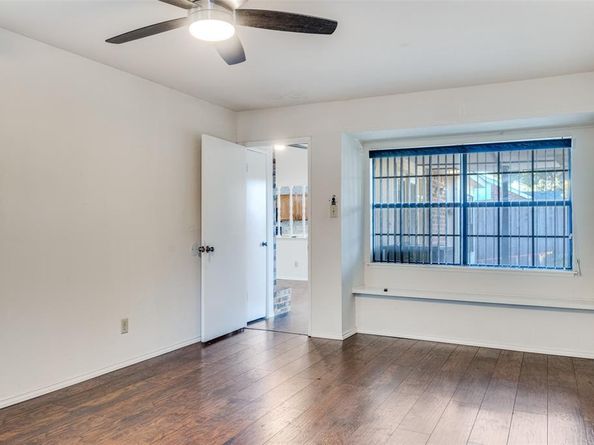 1109  Lesa Lane , Garland Texas 75042