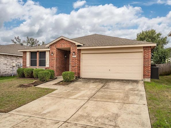3516  Clydesdale Drive , Denton Texas 76210