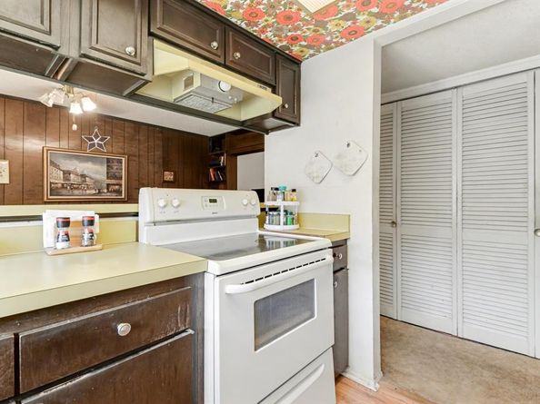 705  Baruna Circle , Garland Texas 75043