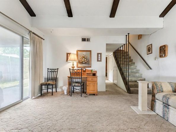 705  Baruna Circle , Garland Texas 75043