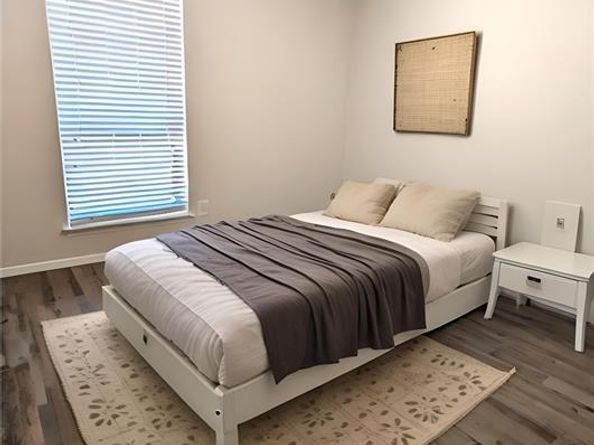 142  Price Drive , Lewisville Texas 75067