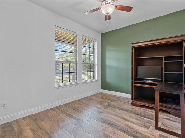 5640  Spirit Lake Drive , Fort Worth Texas 76179