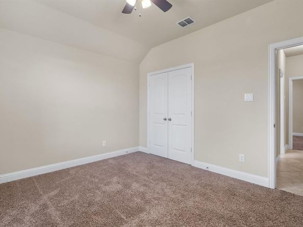 5640  Spirit Lake Drive , Fort Worth Texas 76179