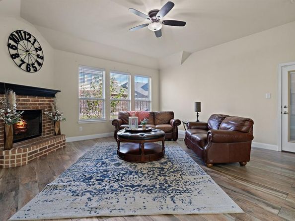 5640  Spirit Lake Drive , Fort Worth Texas 76179