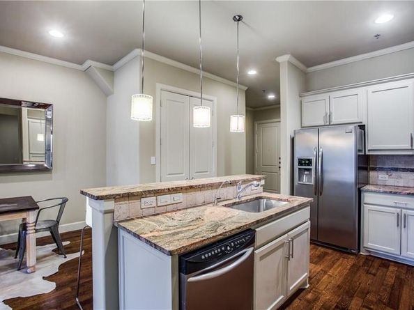 5800  Mccommas Boulevard  A207, Dallas Texas 75206