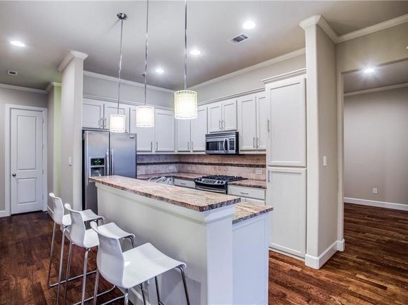 5800  Mccommas Boulevard  A207, Dallas Texas 75206