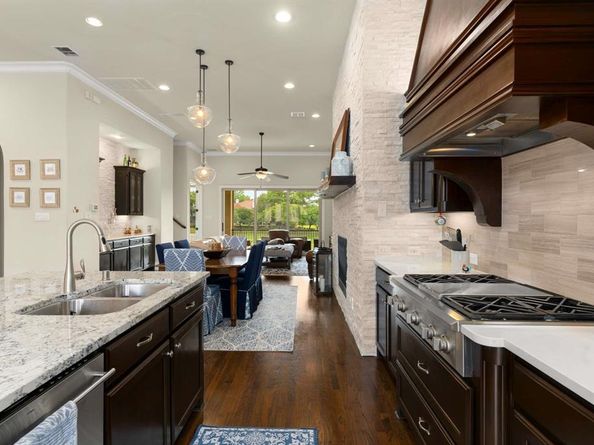 4819  Cloudcroft Lane , Irving Texas 75038